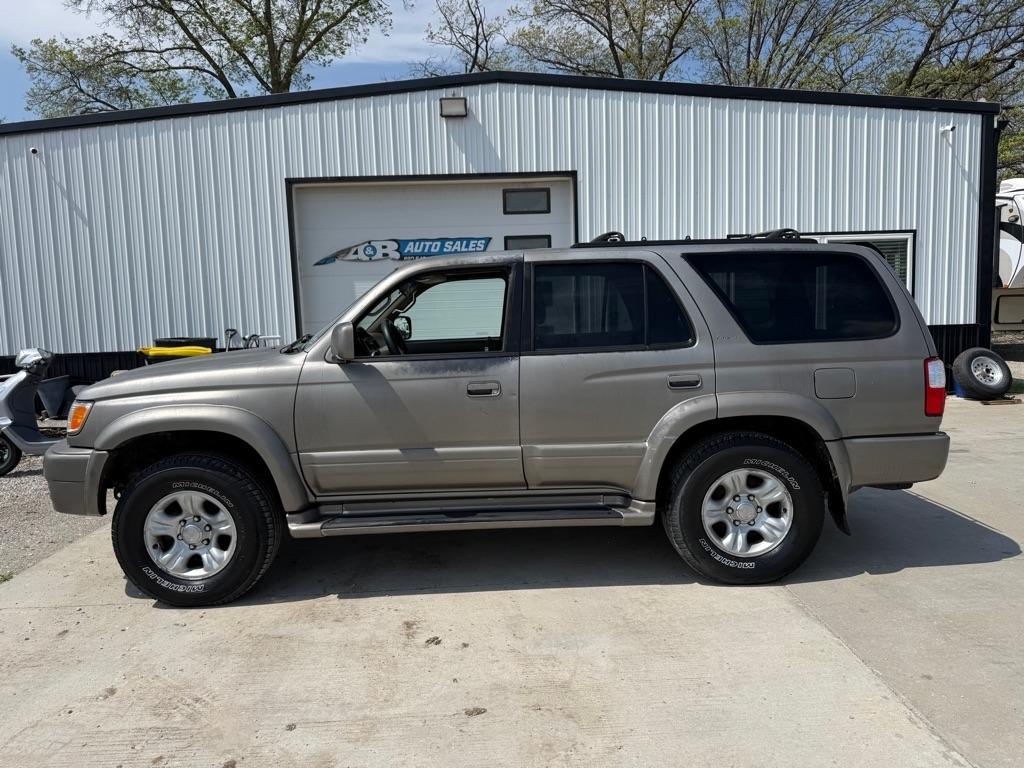 Toyota 4Runner Limited 4WD 2001