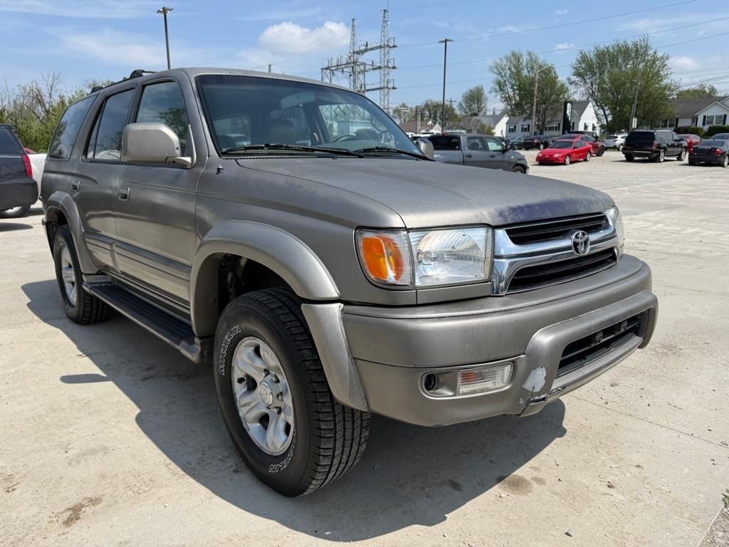 Toyota 4Runner Limited 4WD 2001