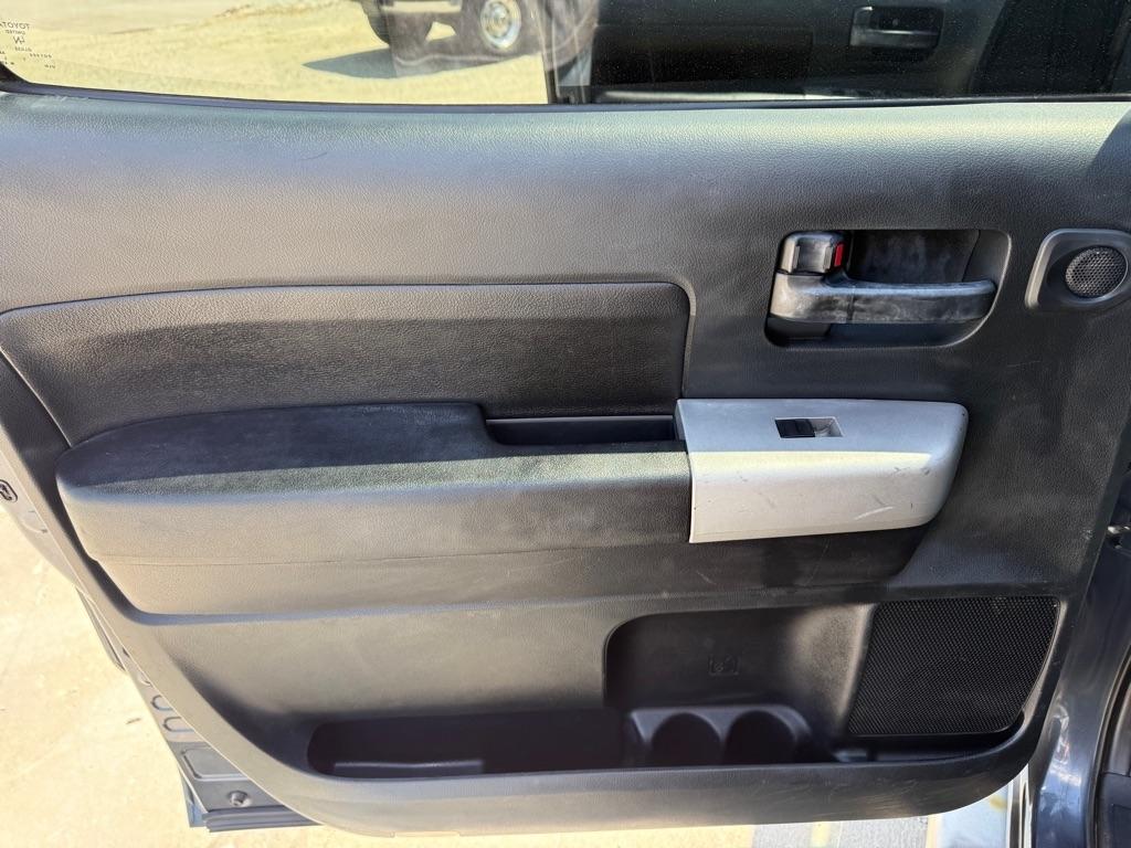 Toyota Tundra SR5 CrewMax 6AT 4WD 2007