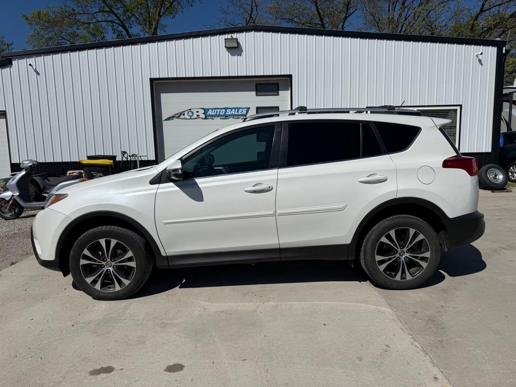 Toyota RAV4 Limited FWD 2015