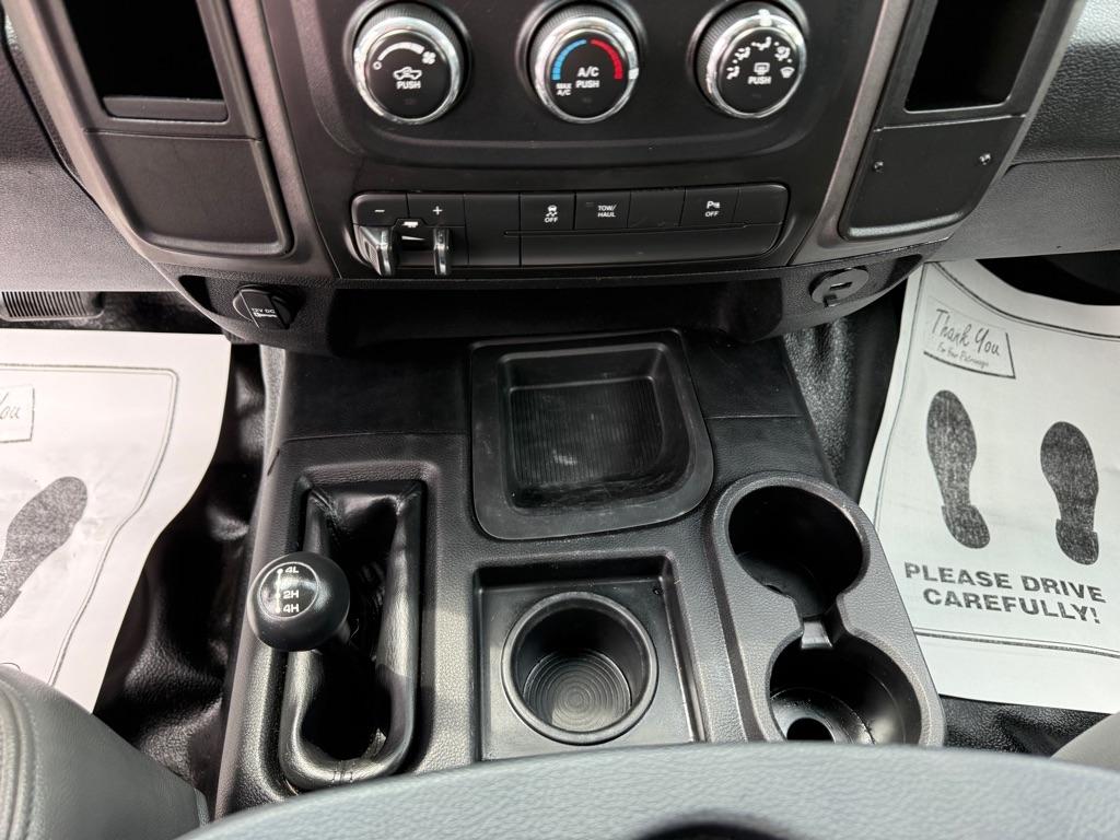 RAM 2500 ST Crew Cab SWB 4WD 2014