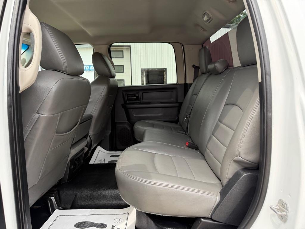 RAM 2500 ST Crew Cab SWB 4WD 2014