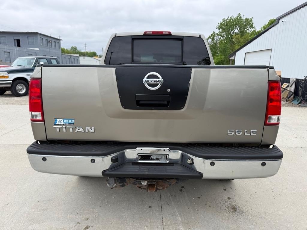 Nissan Titan XE Crew Cab 4WD 2007