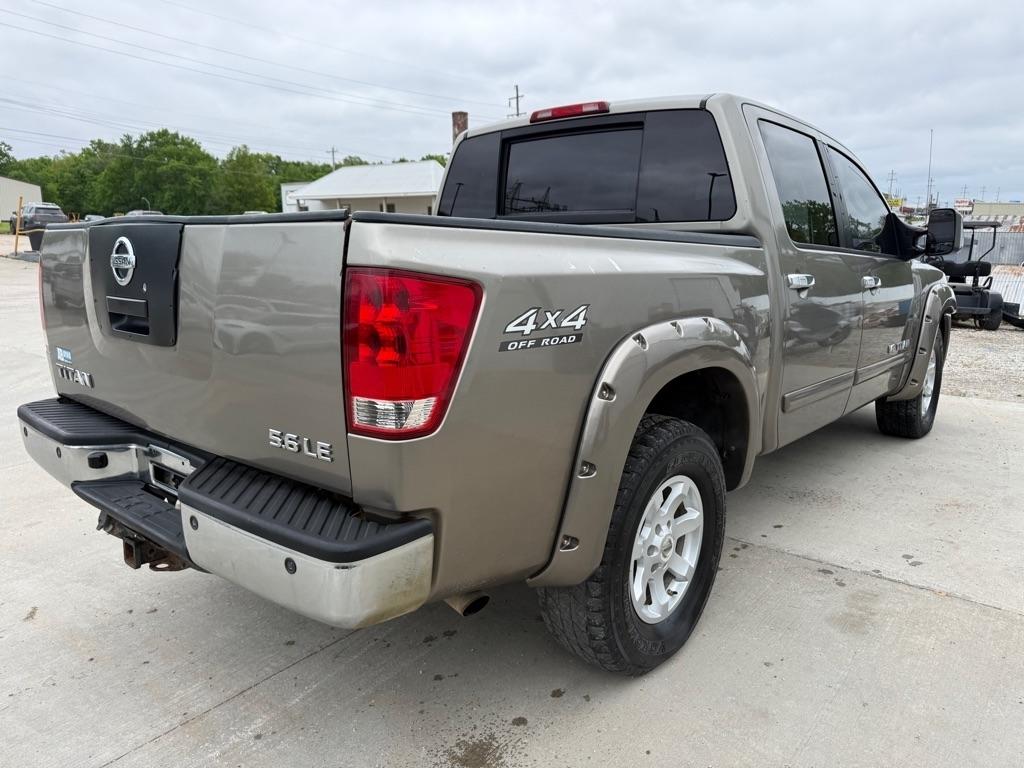 Nissan Titan XE Crew Cab 4WD 2007
