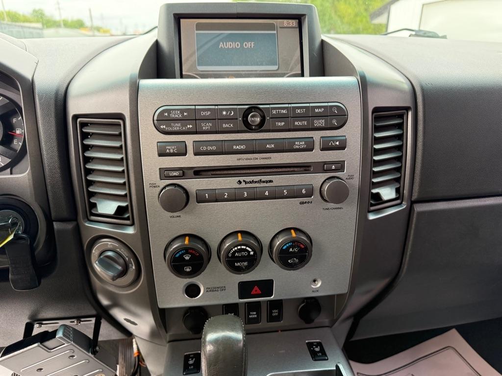 Nissan Titan XE Crew Cab 4WD 2007