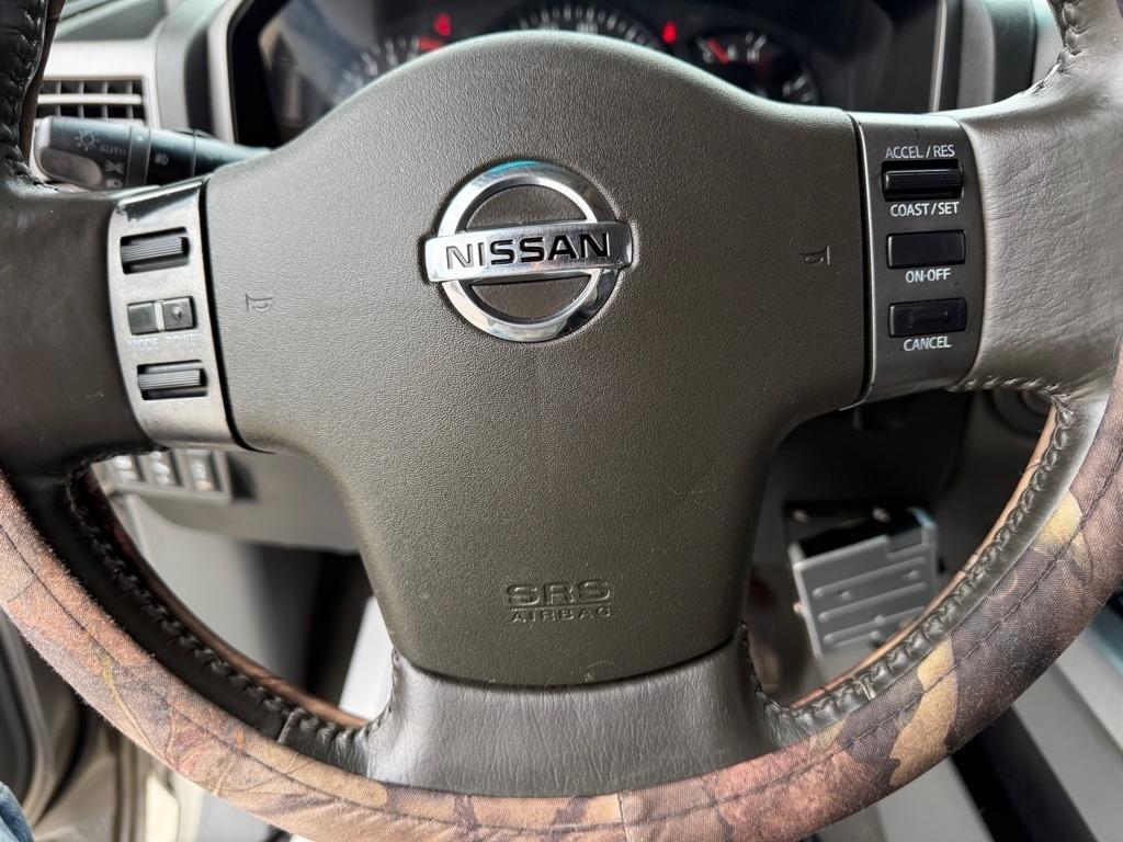 Nissan Titan XE Crew Cab 4WD 2007