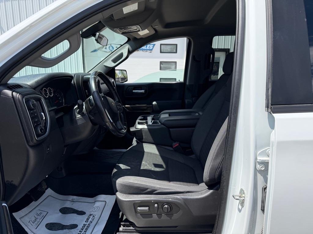 Chevrolet Silverado 1500 Limited LT Crew Cab 4WD 2022