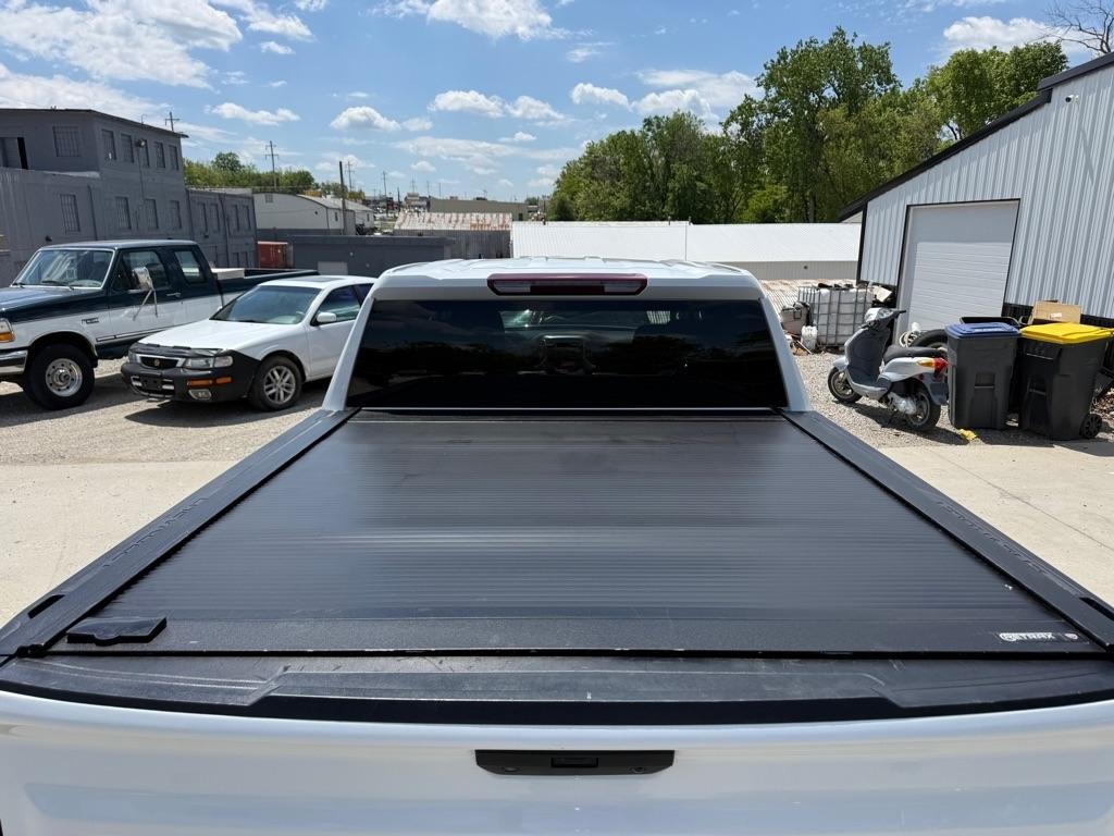 Chevrolet Silverado 1500 Limited LT Crew Cab 4WD 2022