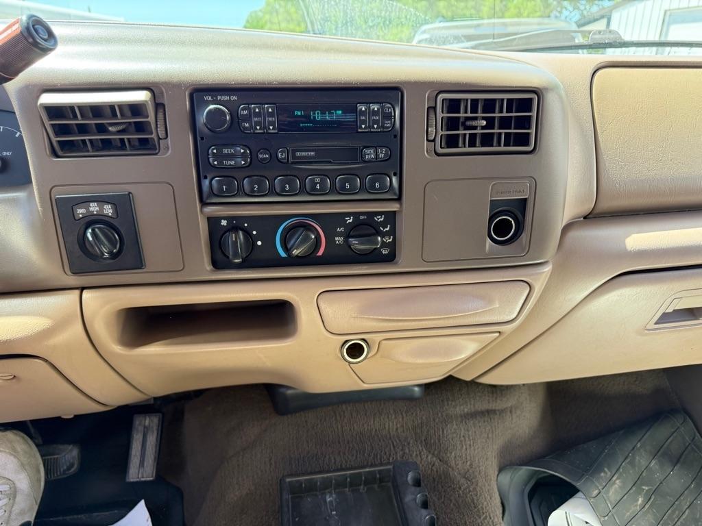 Ford F-350 SD XL Crew Cab SWB DRW 4WD 1999