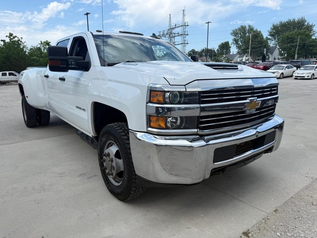 Chevrolet Silverado 3500HD Work Truck Crew Cab 4WD 2017
