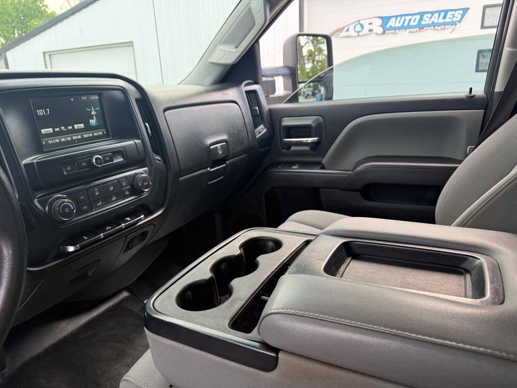 Chevrolet Silverado 3500HD Work Truck Crew Cab 4WD 2017