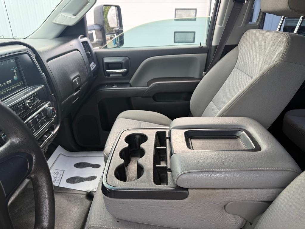 Chevrolet Silverado 3500HD Work Truck Crew Cab 4WD 2017