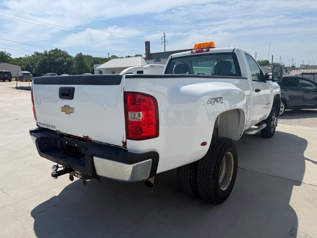 Chevrolet Silverado 3500HD LT1 Long Box DRW 4WD 2007