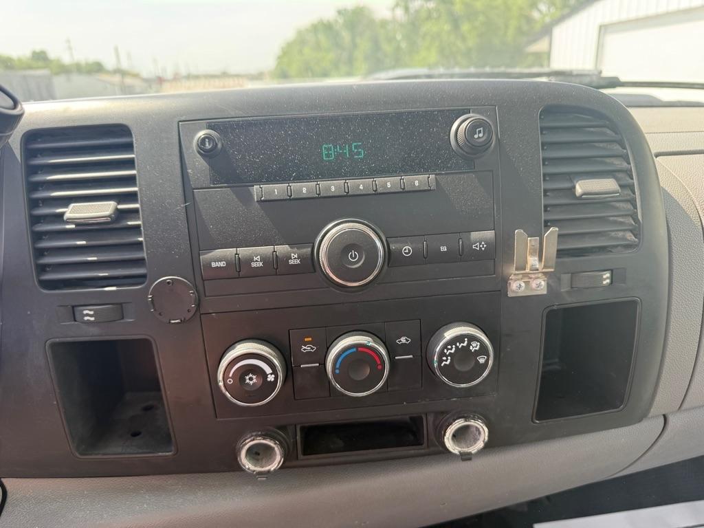 Chevrolet Silverado 3500HD LT1 Long Box DRW 4WD 2007