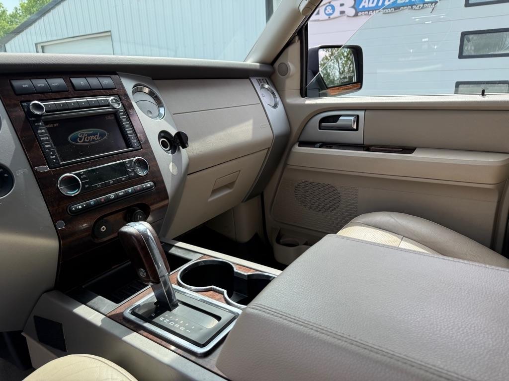 Ford Expedition Limited 4WD 2008