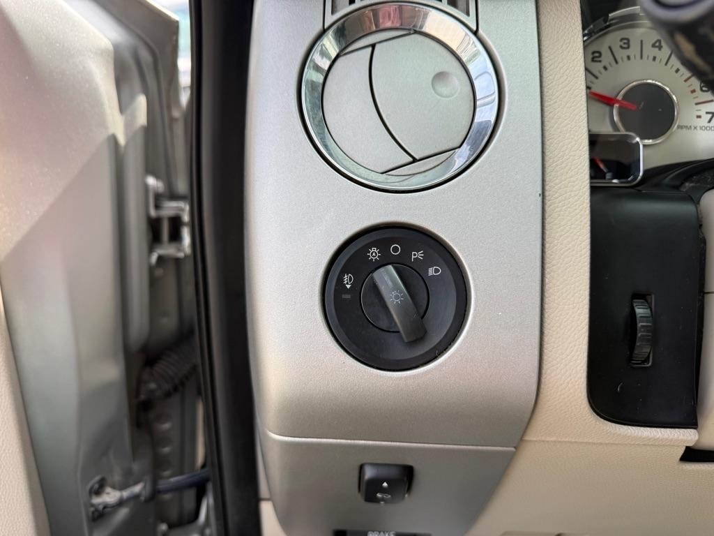 Ford Expedition Limited 4WD 2008