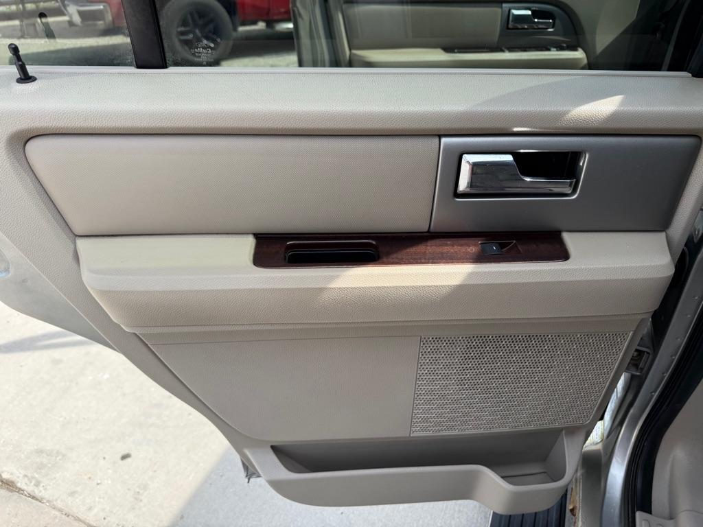 Ford Expedition Limited 4WD 2008