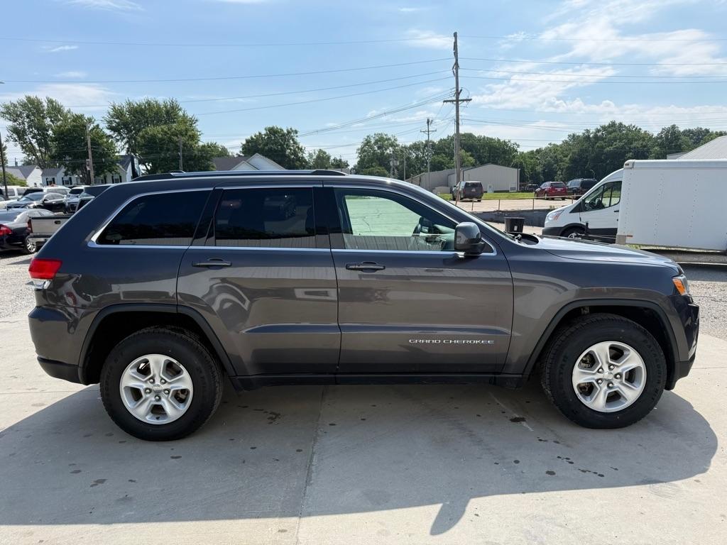 Jeep Grand Cherokee Laredo 4WD 2016