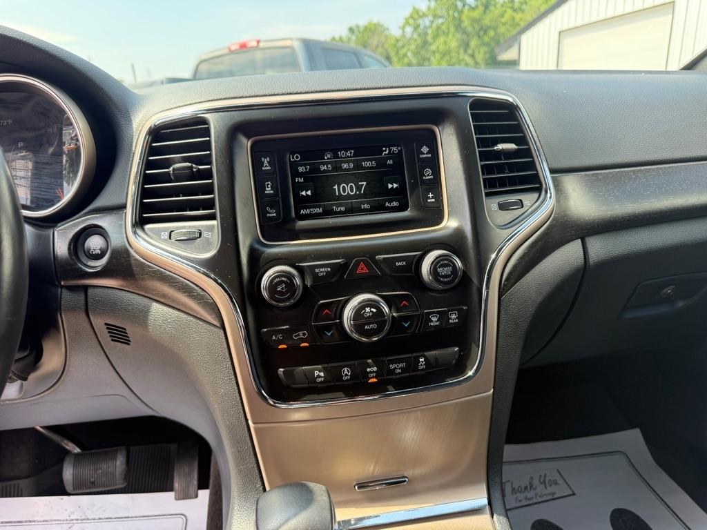 Jeep Grand Cherokee Laredo 4WD 2016