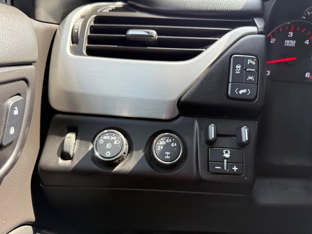 GMC Yukon XL SLT 4WD 2016