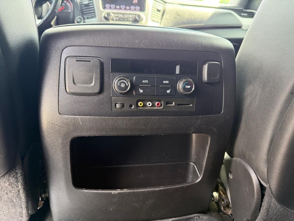 GMC Yukon XL SLT 4WD 2016