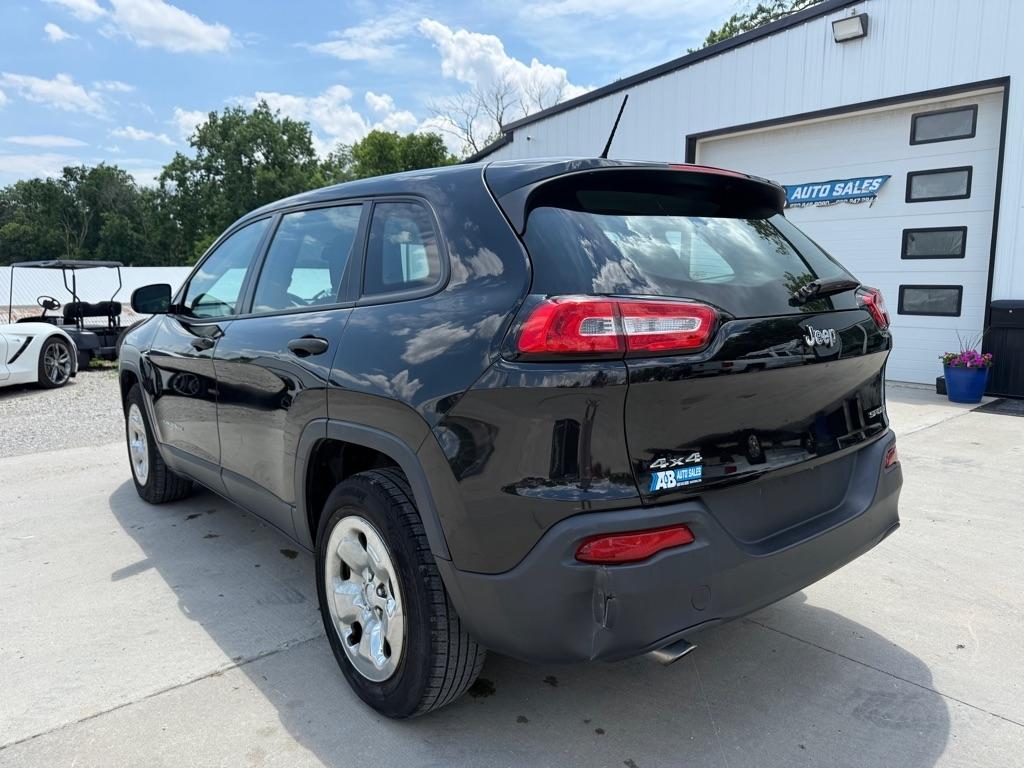 Jeep Cherokee Sport 4WD 2014