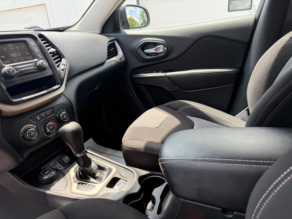 Jeep Cherokee Sport 4WD 2014