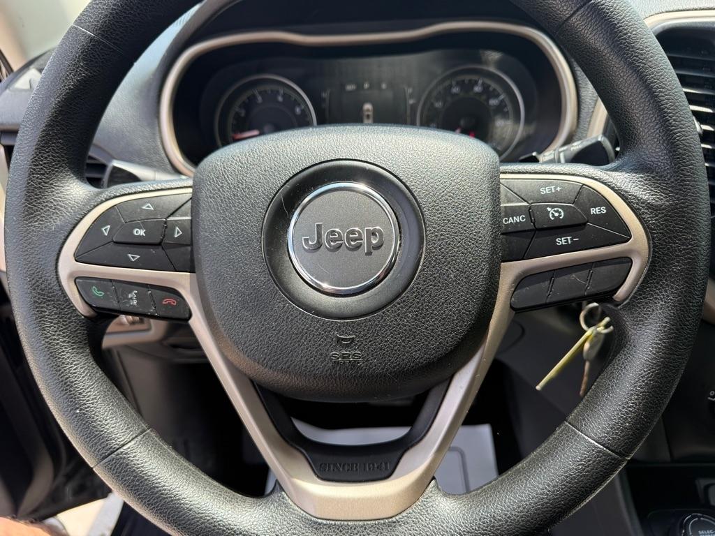 Jeep Cherokee Sport 4WD 2014