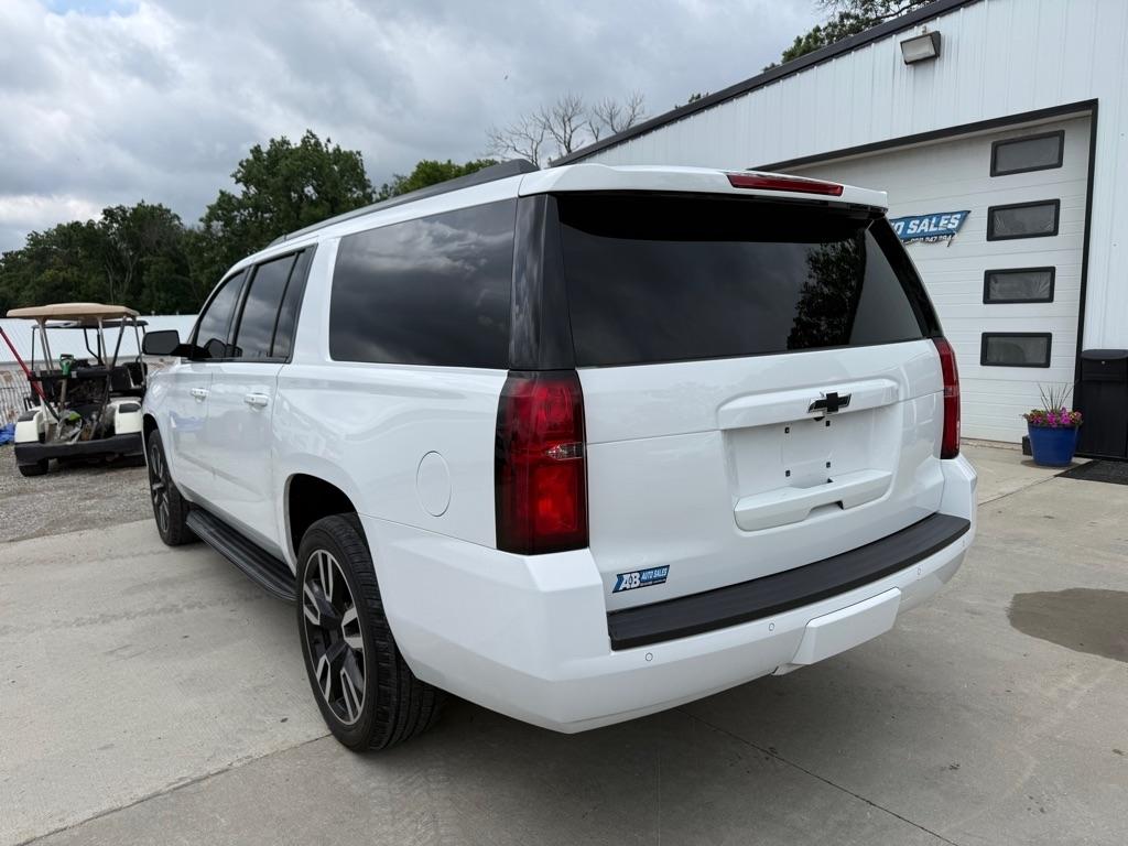Chevrolet Suburban LT 4WD 2020