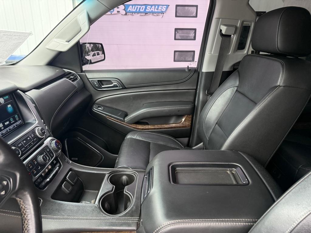 Chevrolet Suburban LT 4WD 2020