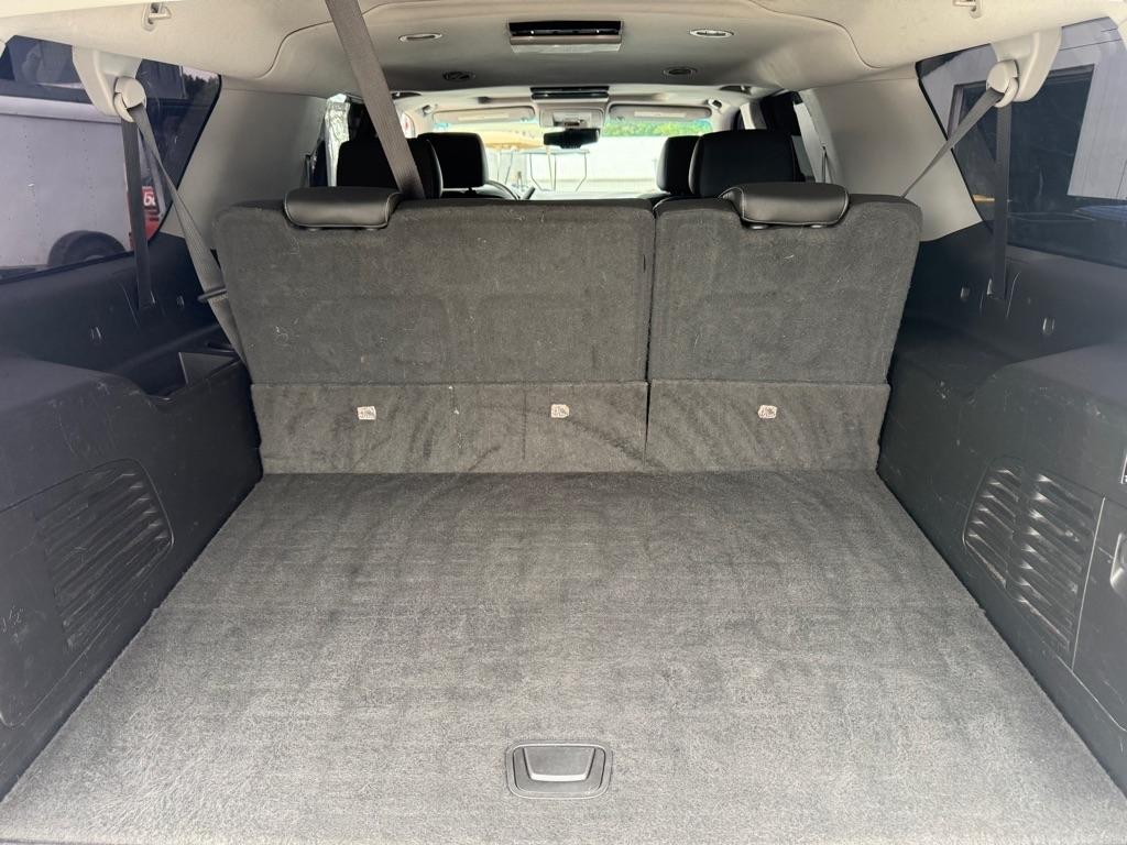 Chevrolet Suburban LT 4WD 2020