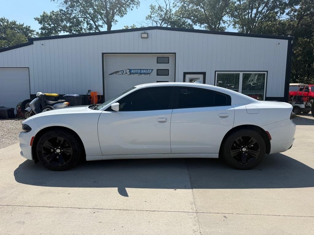 2017 Dodge Charger SXT