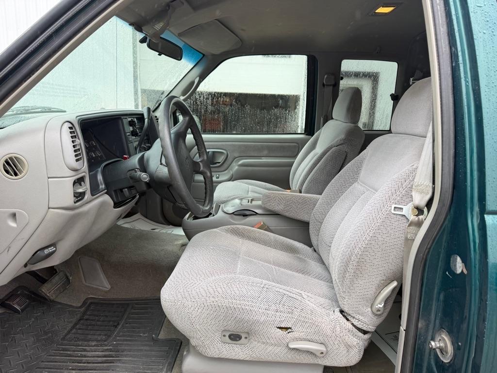 Chevrolet C/K 1500 Ext. Cab 6.5-ft. Bed 2WD 1996
