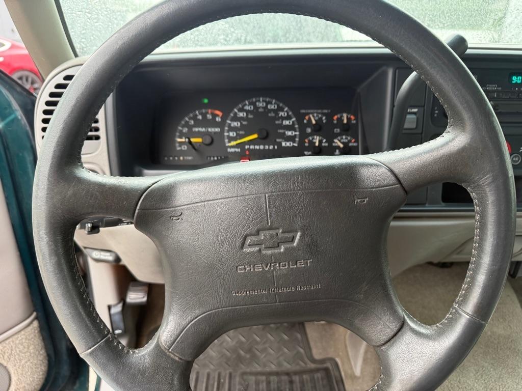 Chevrolet C/K 1500 Ext. Cab 6.5-ft. Bed 2WD 1996