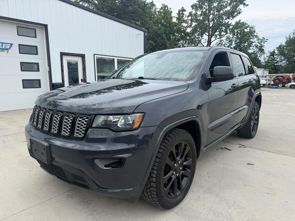 Jeep Grand Cherokee Laredo 4WD 2017