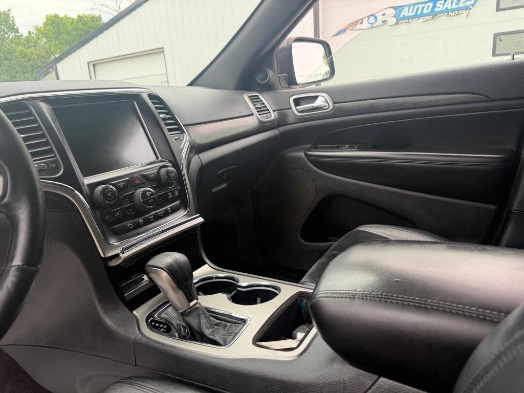 Jeep Grand Cherokee Laredo 4WD 2017