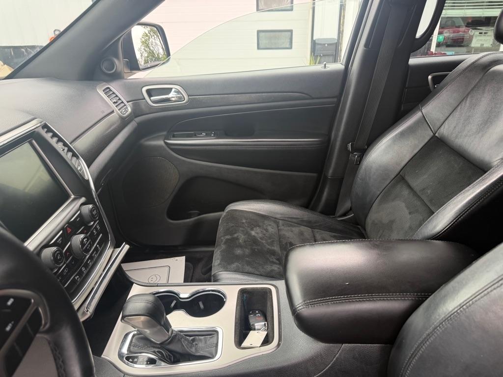 Jeep Grand Cherokee Laredo 4WD 2017