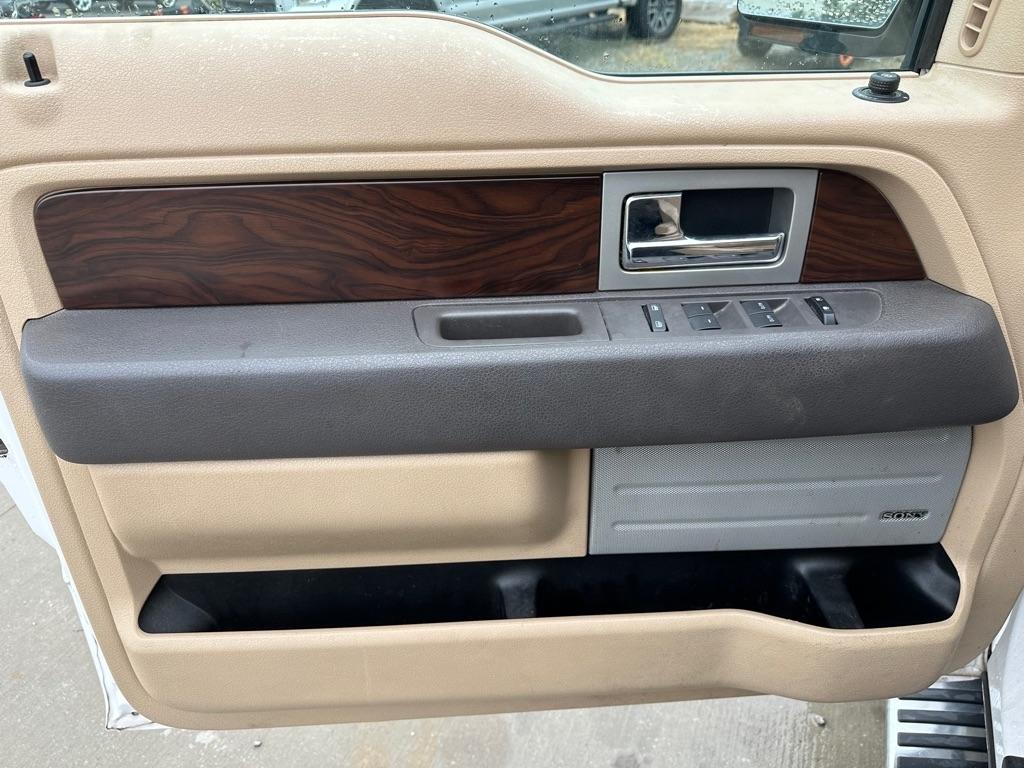 Ford F-150 XL SuperCrew 5.5-ft. Bed 4WD 2012
