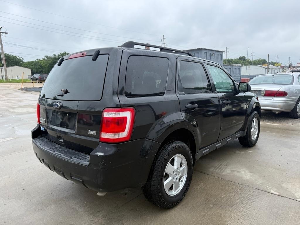 Ford Escape XLT FWD 2011
