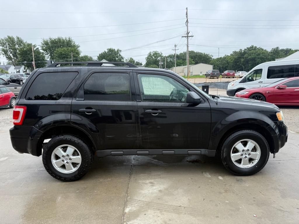 Ford Escape XLT FWD 2011