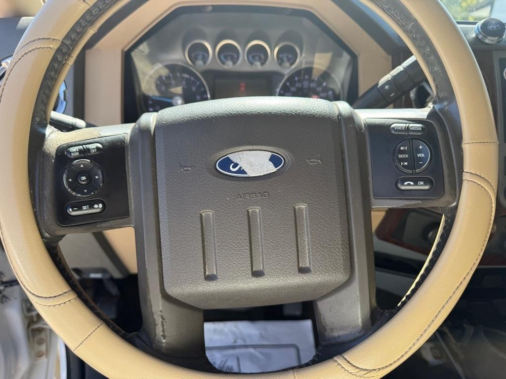 Ford F-250 SD King Ranch Crew Cab 4WD 2011