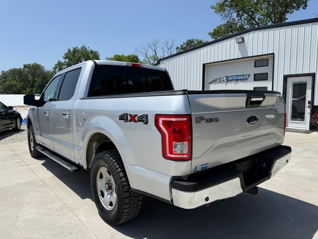 Ford F-150 XL SuperCrew 5.5-ft. Bed 4WD 2016
