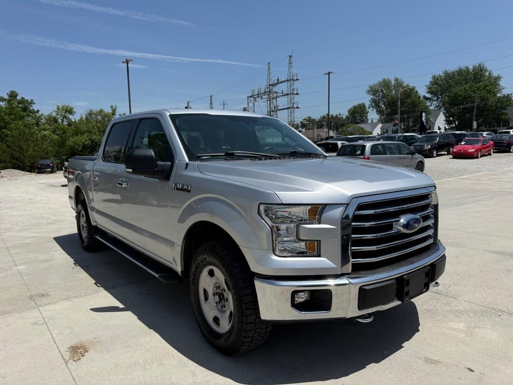 Ford F-150 XL SuperCrew 5.5-ft. Bed 4WD 2016
