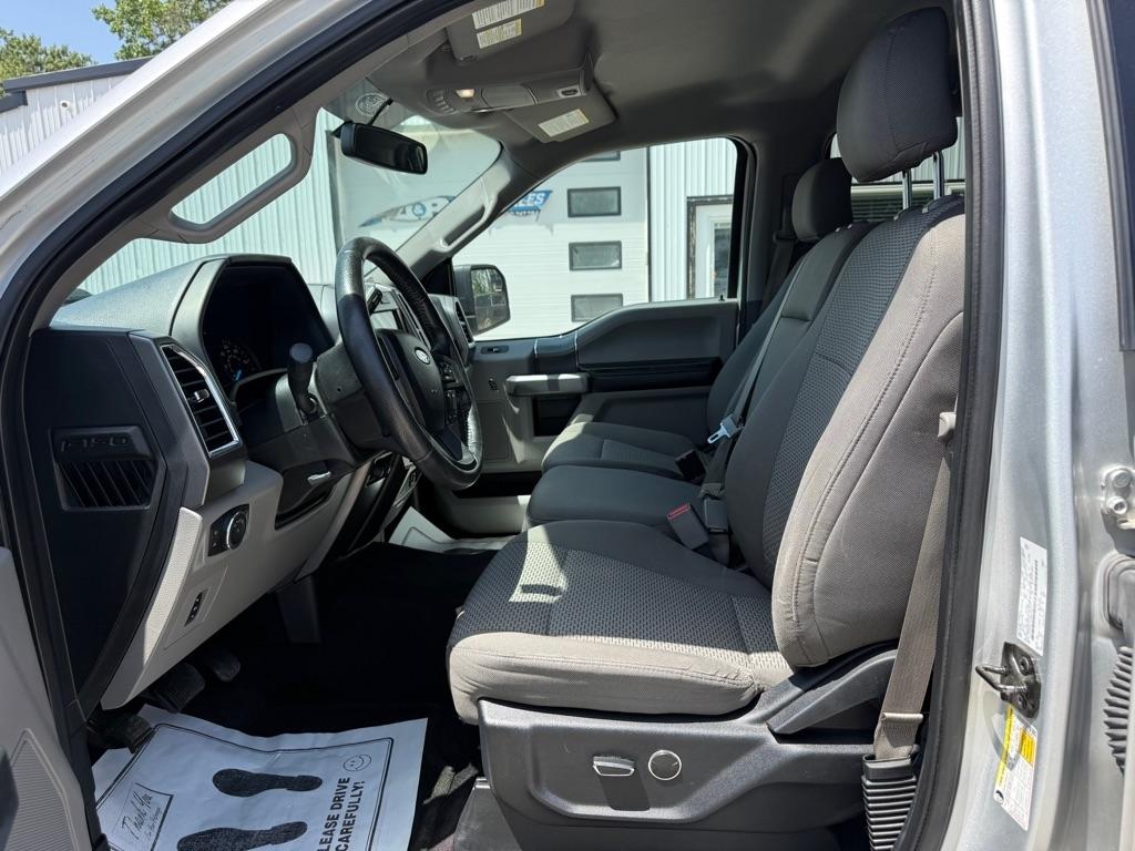 Ford F-150 XL SuperCrew 5.5-ft. Bed 4WD 2016