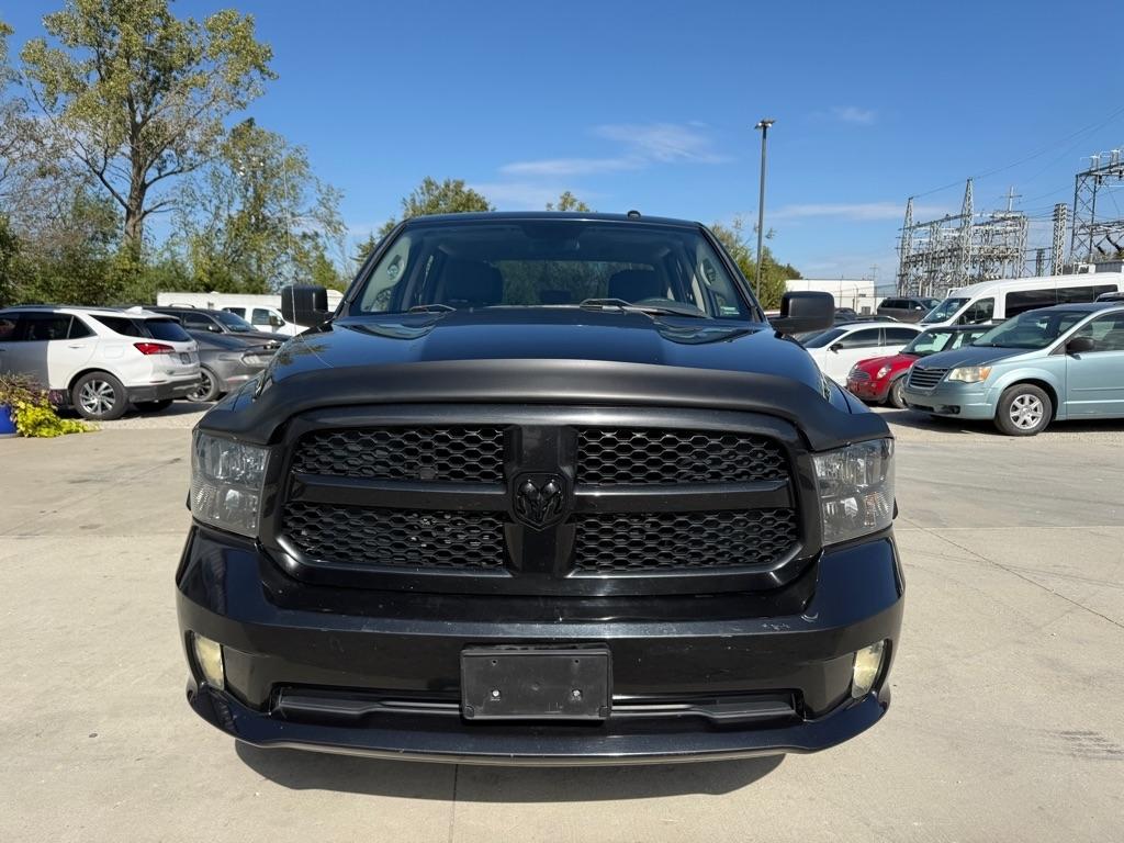 RAM 1500 Tradesman Crew Cab SWB 4WD 2017