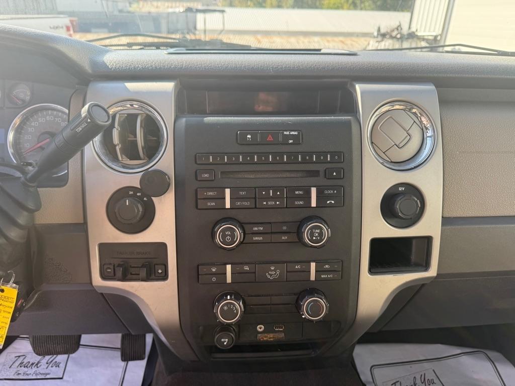 Ford F-150 XL SuperCrew 5.5-ft. Bed 4WD 2010