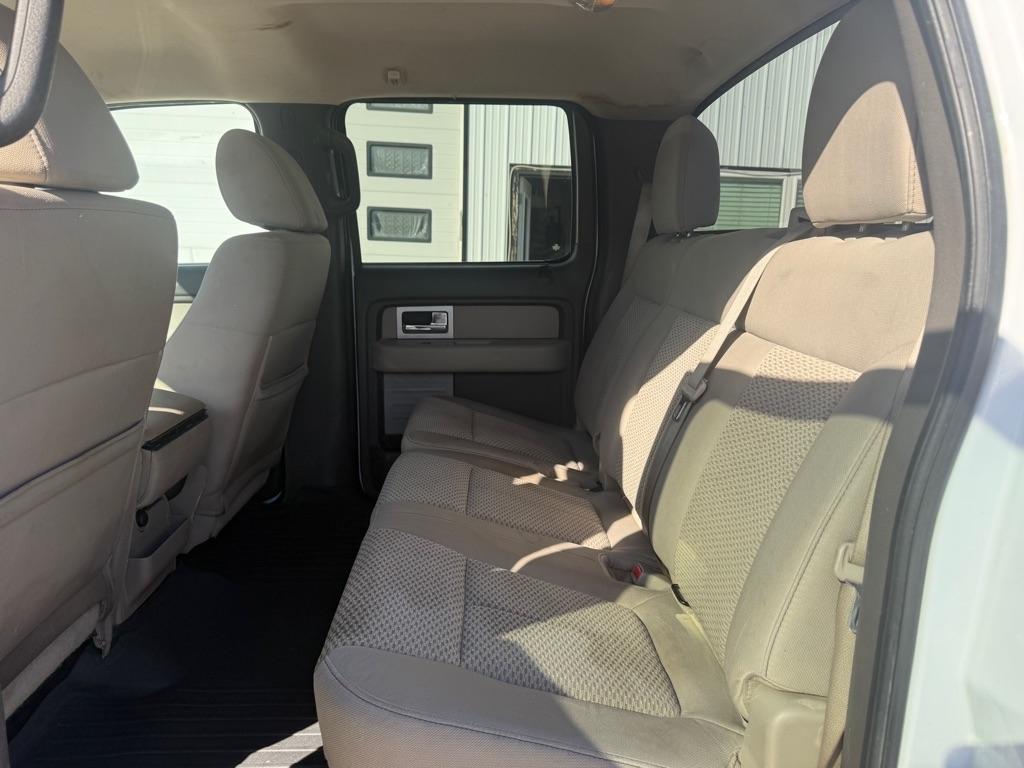 Ford F-150 XL SuperCrew 5.5-ft. Bed 4WD 2010