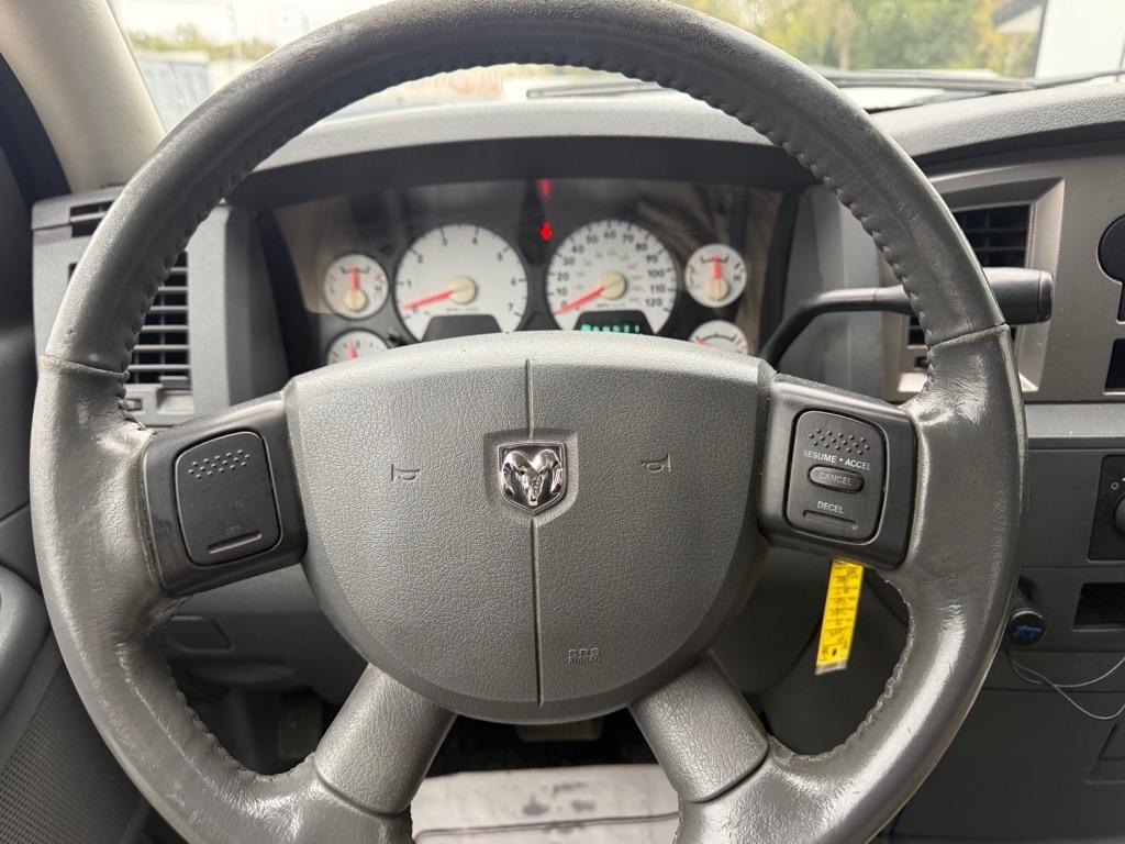 Dodge Ram 1500 ST Quad Cab 2WD 2006