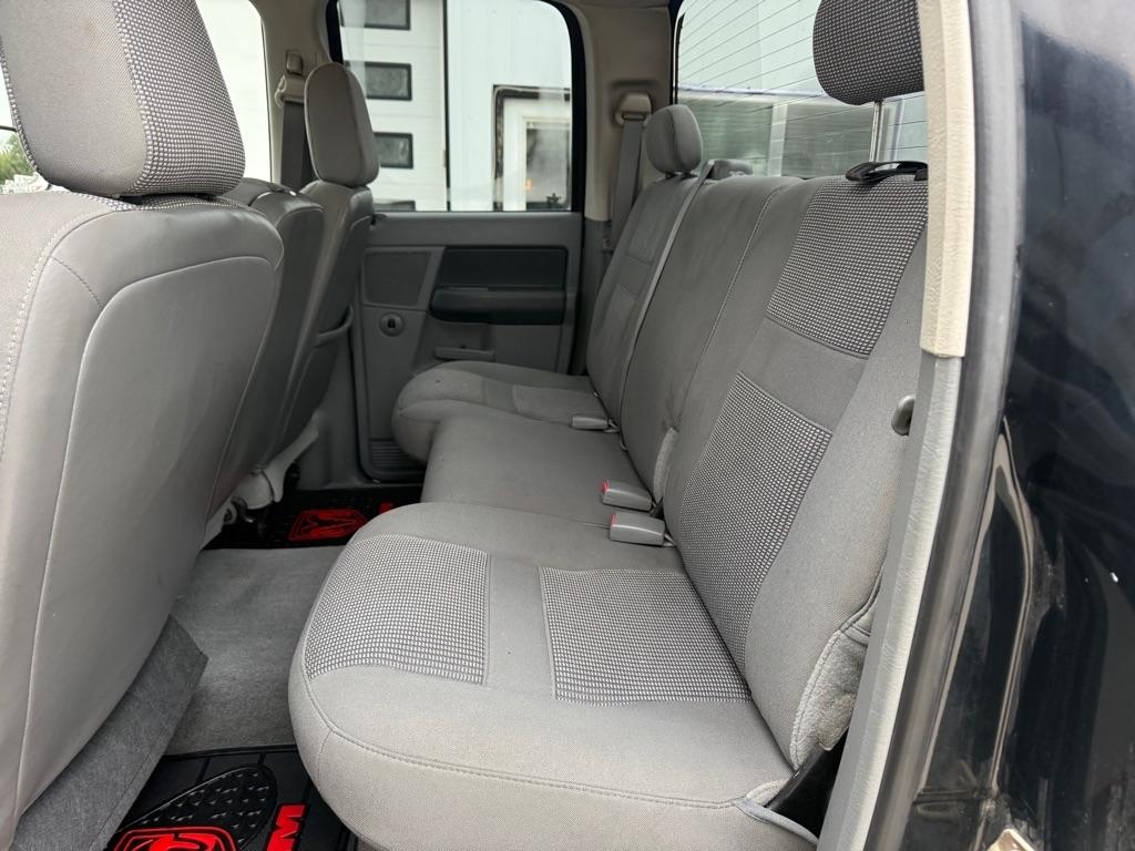 Dodge Ram 1500 ST Quad Cab 2WD 2006