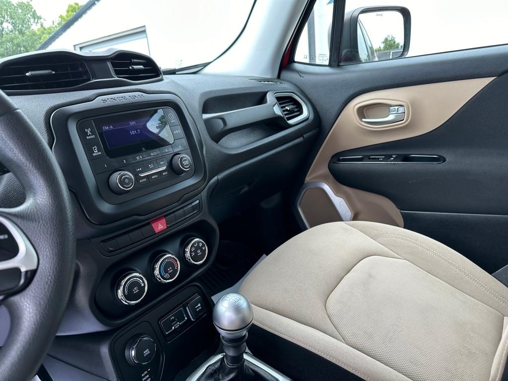 Jeep Renegade Sport 4WD 2015